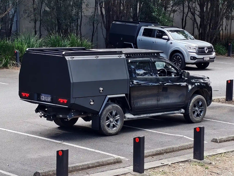 Toyota Hilux N80 — Service Body